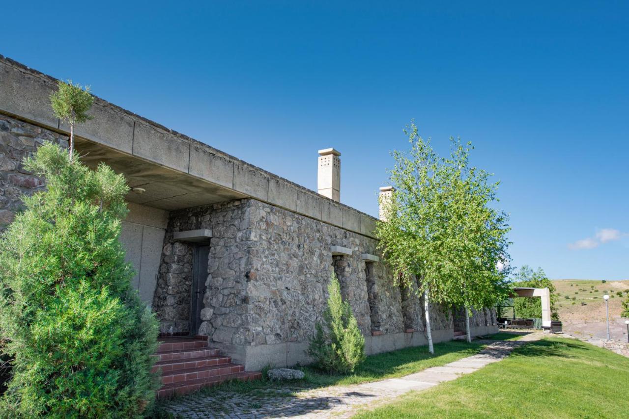 Готель Baksi Konukevi By Anatolity Collection Bayburt  Екстер'єр фото